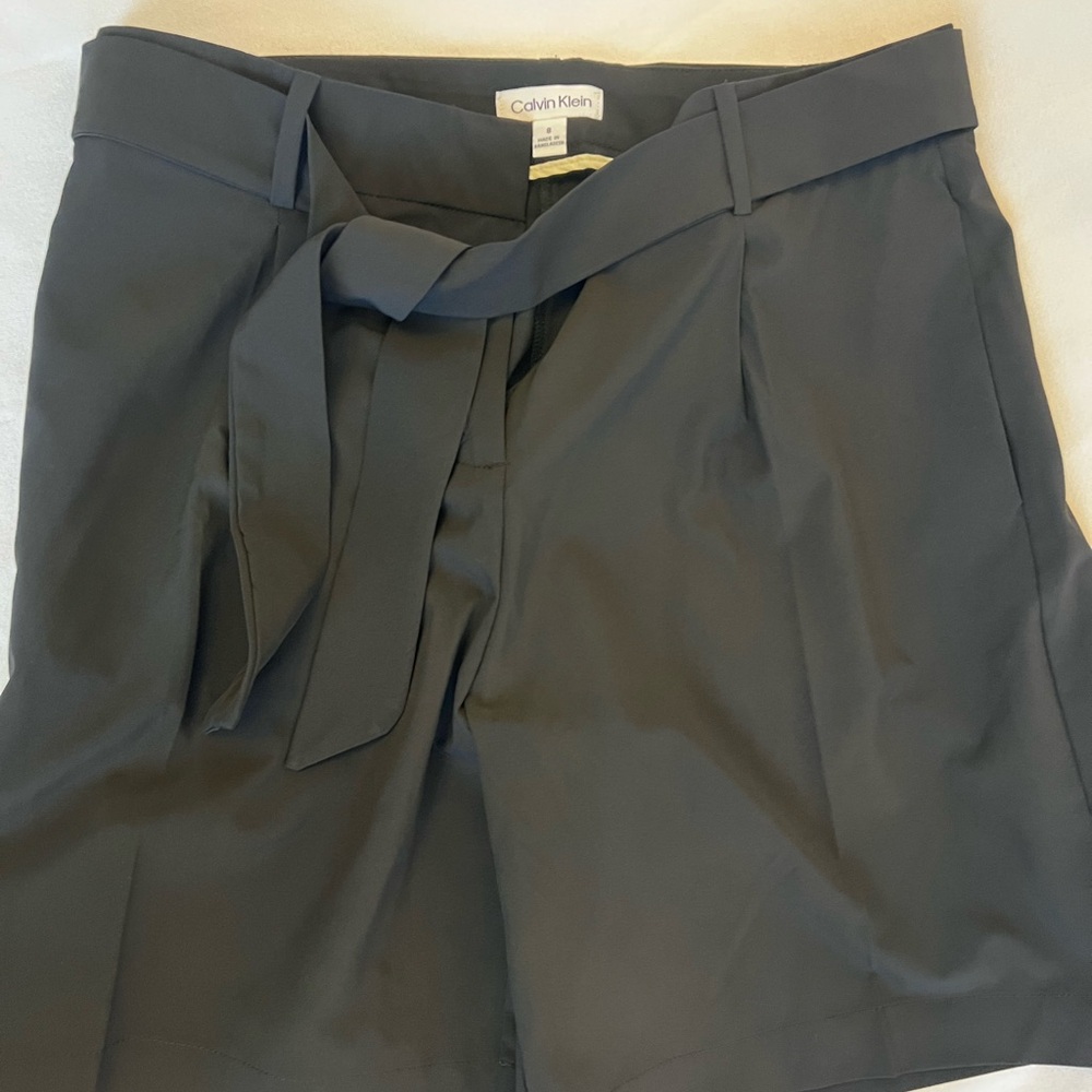 Calvin Klein Women's trend Bermuda long Shorts